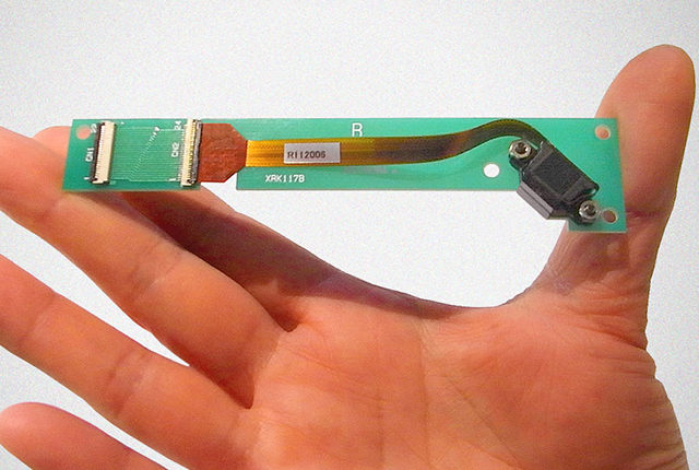 カメラ方式タッチパネルの開発